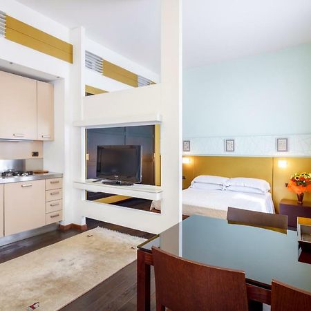 Ht Romeo Al Babuino Hotell Exteriör bild