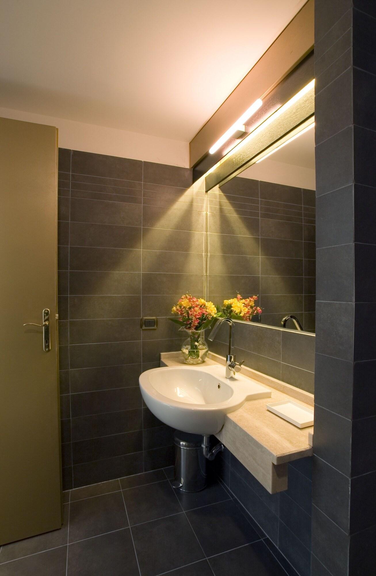 Ht Romeo Al Babuino Hotell Exteriör bild